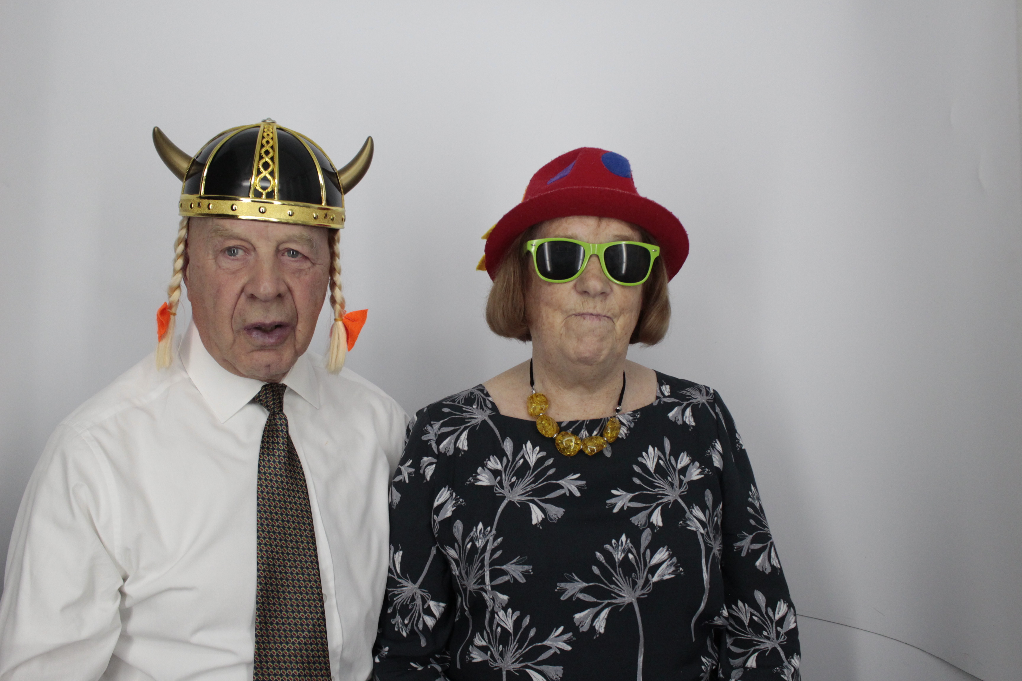 Andrew and Lynsey's Wedding | View more photos from the event at gallery.myphotoboothexperience.co.uk/u/MyPhotoBoothExperienceLtd/Andrew-and-Lynseys-Wedding